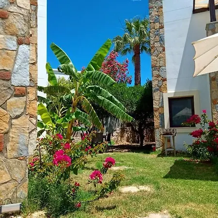 Apartahotel The Mara *